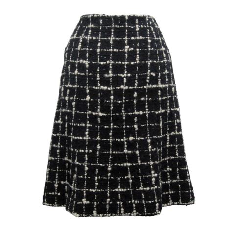 skirt chanel|Chanel poofy skirt.